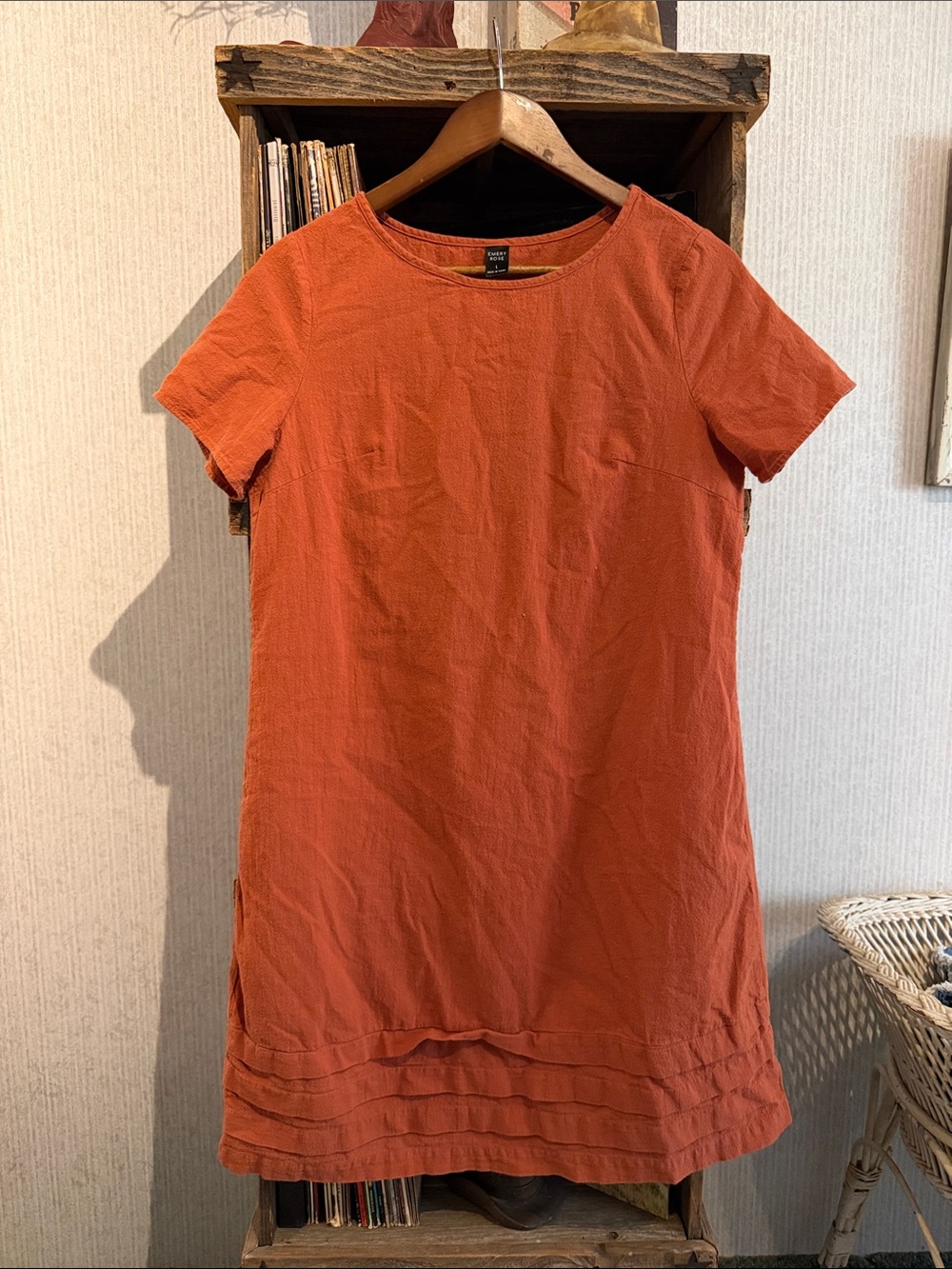 Women's Short Sleeve Midi Dress in Burnt Orange